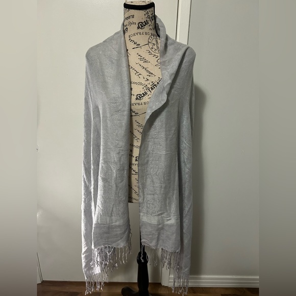 Pashmina Scarf 70% Pashmina & 30% Silk - Picture 4 of 5